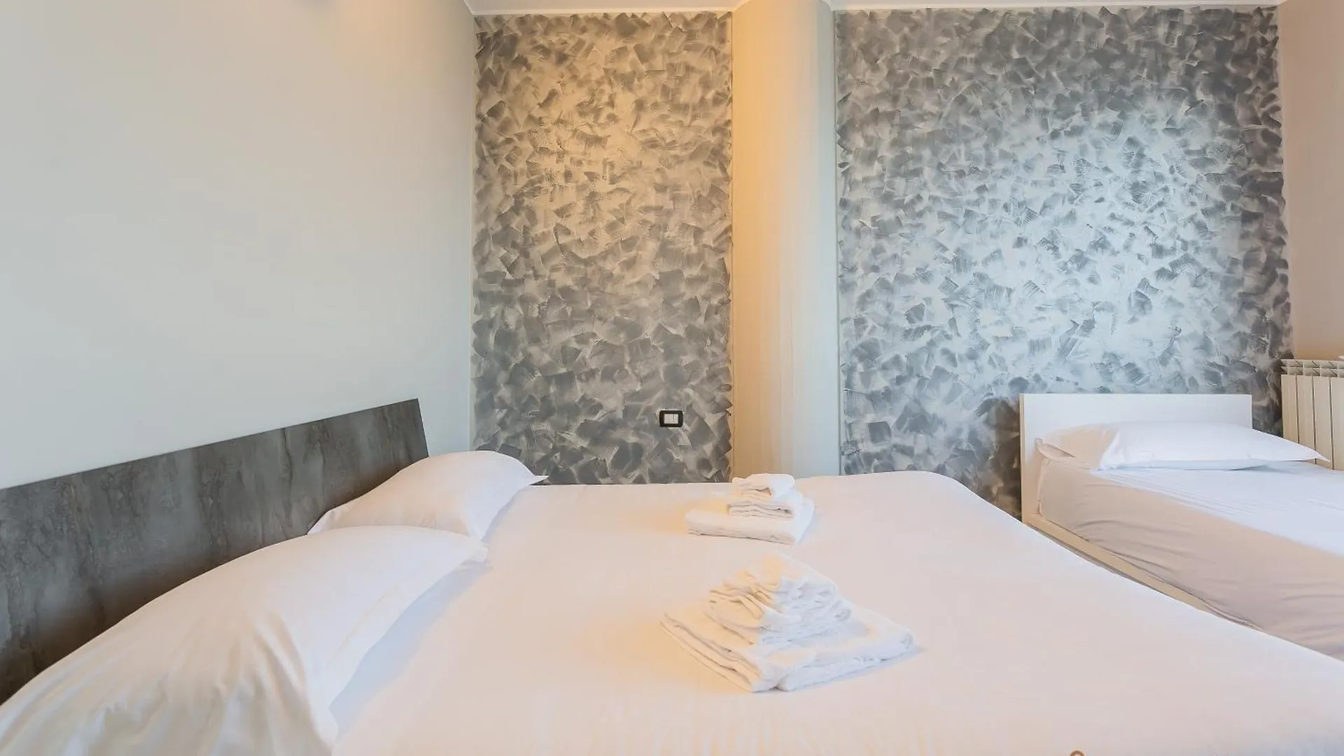 The Boat Apartment By Apulia Accommodation Bari Italien